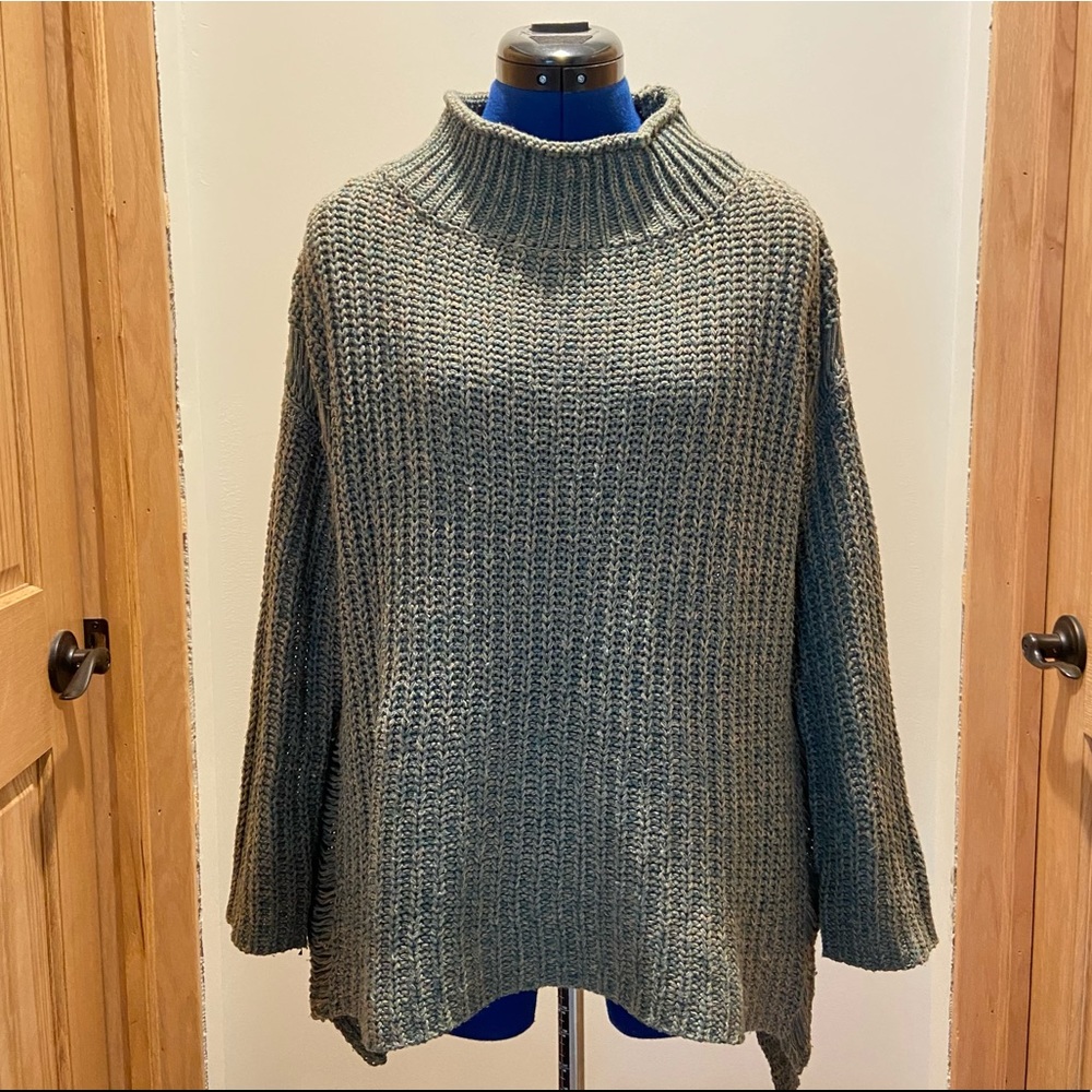 Hi-Low Side Detail Sweater